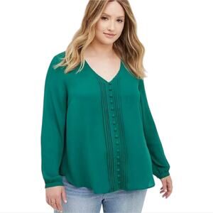 TORRID Green Pin Tucked V-Neck Long‎ Sleeve Button Down Shirt Plus Size 4 4X